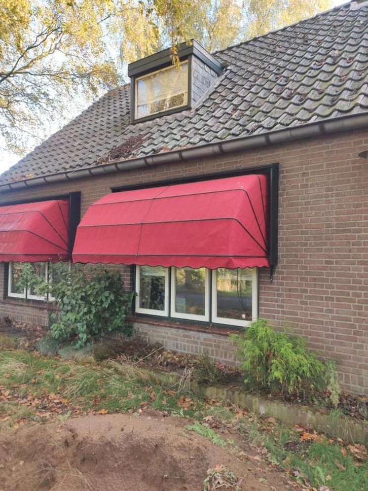 Rode Markies - Gebruikt, Tuin en Terras, Zonneschermen, Gebruikt, Markies, 150 tot 300 cm, 250 cm tot 450 cm, Ophalen of Verzenden