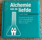Boek Lisette Thooft - Alchemie van de liefde, Gelezen, Ophalen of Verzenden, Lisette Thooft, Overige onderwerpen
