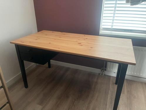 Bureau met lades, Huis en Inrichting, Bureaus, Zo goed als nieuw, Bureau, Ophalen