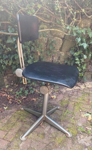 Ahrend de Cirkel bureaustoel burostoel beschikbaar voor biedingen