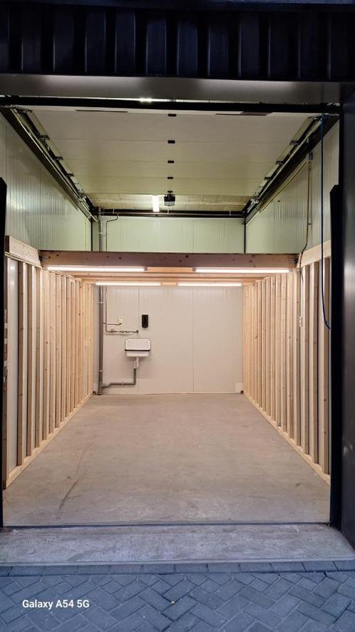 Garagebox / opslagbox te huur, Barendrecht Rotterdam, Auto diversen, Autostallingen en Garages
