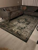 Kleed, Ophalen, 200 cm of meer, Zo goed als nieuw, Grijs