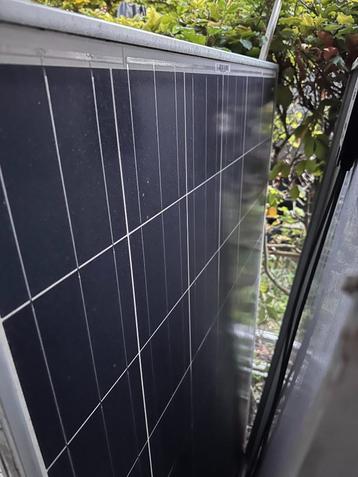 Zonnepanelen (2800 Wp) + SMA omvormer  beschikbaar voor biedingen