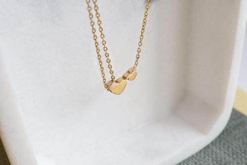 18 Karaat Gouden Ketting met Hartjes, Sieraden, Tassen en Uiterlijk, Kettingen, Zo goed als nieuw, Goud, Goud, Ophalen of Verzenden