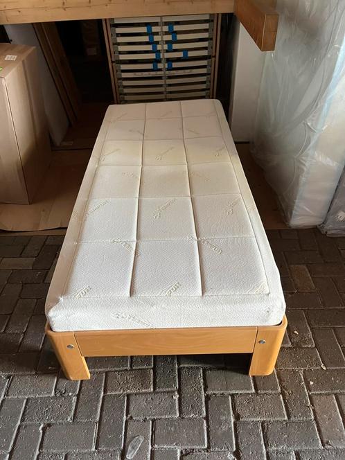 Auping Auronde 90x200cm vlak + Tempur matras, Huis en Inrichting, Slaapkamer | Bedden, Gebruikt, Eenpersoons, 90 cm, 200 cm, Hout