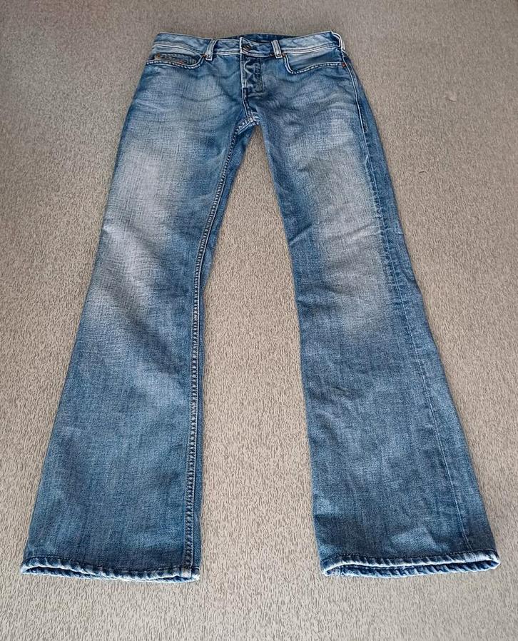 Diesel Zathan W29 L34 (008AT Wash)--Bootcut Jeans, Kleding | Heren, Spijkerbroeken en Jeans, Gedragen, W32 (confectie 46) of kleiner