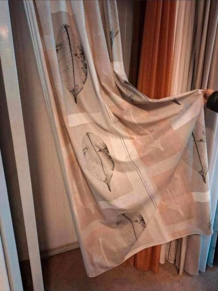 Overgordijn, drukstof, bladmotief van €22,95 voor €5 pm, Huis en Inrichting, Stoffering | Gordijnen en Lamellen, Nieuw, 200 cm of meer