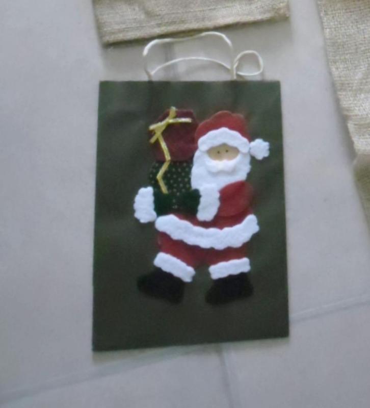 leuk geschenk /cadeau -zakje met Kerstman, luxe Kerstkaarten, Diversen, Kerst, Nieuw, Ophalen of Verzenden