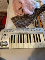 Keyboard zonder snoer, Muziek en Instrumenten, Ophalen of Verzenden, Zo goed als nieuw, 61 toetsen, Overige merken