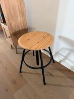Kulaberg Ikea kruk te koop, Huis en Inrichting, Krukjes, Ophalen of Verzenden, In hoogte verstelbaar, Zo goed als nieuw, Hout