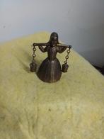 12604) mooie messing tafelbel  hoog 9cm, Ophalen of Verzenden