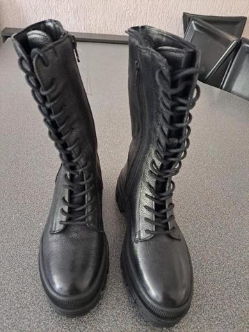 Nieuwe Dameslaarzen Maat 37 beschikbaar voor biedingen