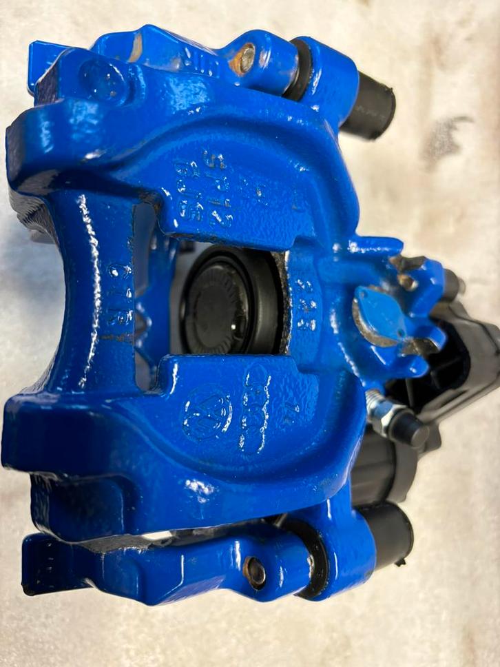 Remklauw Golf 7 en Audi A3, Auto-onderdelen, Remmen en Aandrijving, Audi, Seat, Volkswagen, Skoda, Gereviseerd, Ophalen of Verzenden