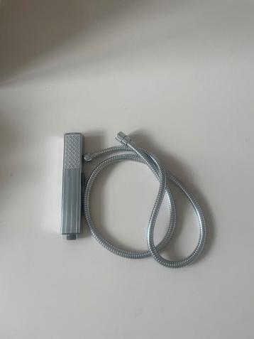 Nieuwe Douchekop met Slang beschikbaar voor biedingen