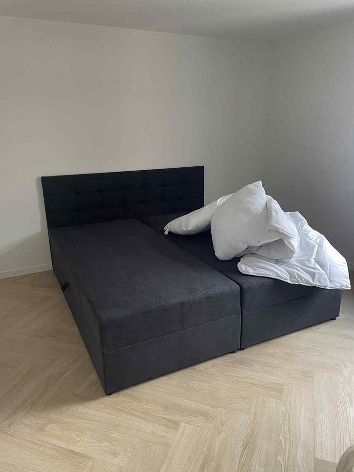 Boxspring bed with storage - 180x200 - like new, Huis en Inrichting, Slaapkamer | Boxsprings, Zo goed als nieuw, 180 cm, 200 cm