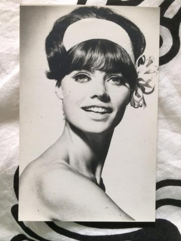 ansichtkaart van Jane Fonda ? beschikbaar voor biedingen