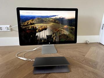 Cinema Display Apple 27inch (USB-C) beschikbaar voor biedingen