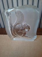 Glazen afbeelding eekhoorn, Antiek en Kunst, Antiek | Glas en Kristal, Ophalen of Verzenden