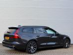 Volvo V60 2.0 T6 Plug-in hybrid AWD Plus Dark Automaat / 19", Auto's, Automaat, 4 cilinders, Vierwielaandrijving, Zilver of Grijs