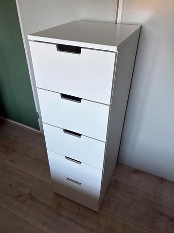 Nordli ladenkast beschikbaar voor biedingen