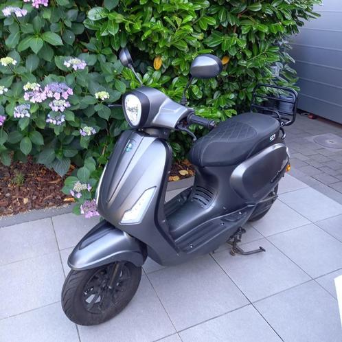 Brommer GTS Bravo elektrisch, Fietsen en Brommers, Snorfietsen en Snorscooters, Zo goed als nieuw, Overige merken, Elektrisch