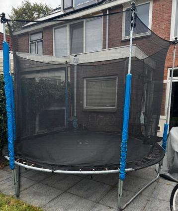 Trampoline 305cm beschikbaar voor biedingen