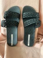 Ipanema slipper eu 40 bra 38, Ipanema, Ophalen of Verzenden, Zwart