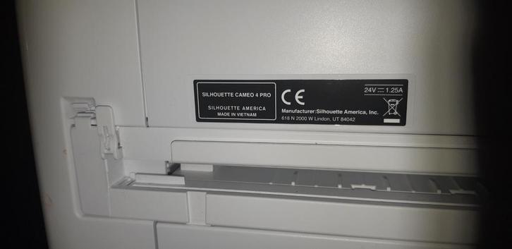 Silhouette Cameo 4 Pro Snijmachine, Hobby en Vrije tijd, Scrapbooking, Zo goed als nieuw, Slicemachine of Snijmachine, Overige merken