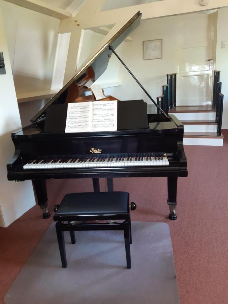 Rösler vleugel inclusief verhuizing en life saver system, Muziek en Instrumenten, Piano's, Gebruikt, Vleugel, Zwart, Hoogglans