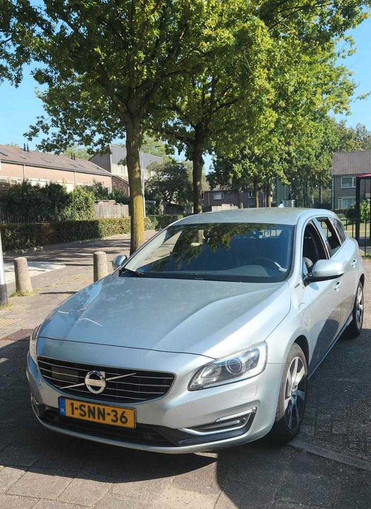 Volvo V60 D6 AWD Summum – 2013 – Dealer Full options, Auto's, Volvo, Particulier, V60, 4x4, ABS, Adaptive Cruise Control, Airbags