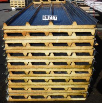 lot sandwichpanelen grijs antraciet (15.98/m²) beschikbaar voor biedingen
