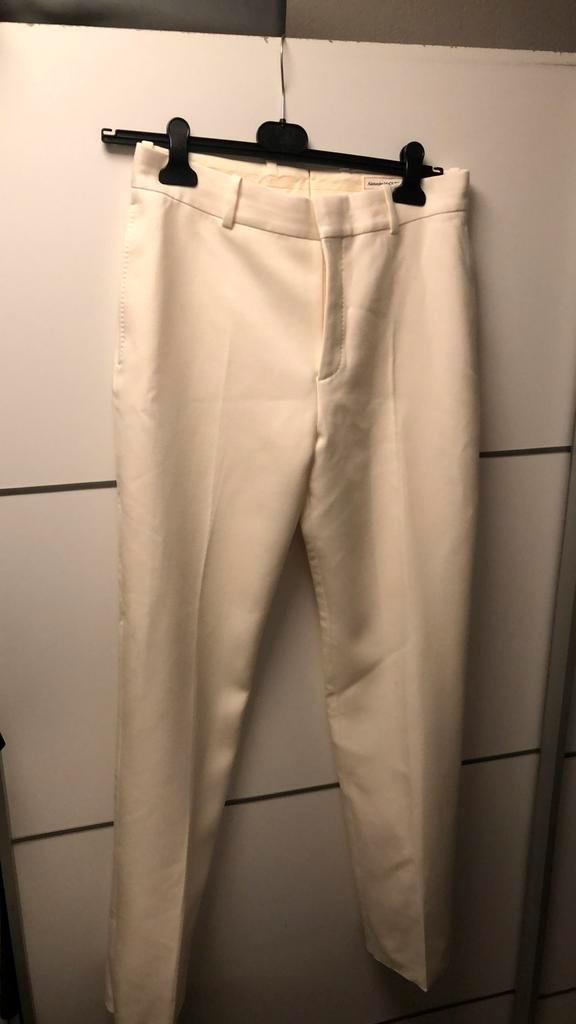 Alexander Mc Queen Crème Witte Pantalon - Nieuw, Kleding | Dames, Broeken en Pantalons, Nieuw, Maat 38/40 (M), Wit, Lang, Ophalen of Verzenden