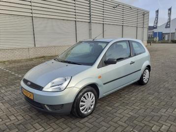 Ford Fiësta 1.4 + NIEUWE APK + Airco - VASTE PRIJS !!  beschikbaar voor biedingen