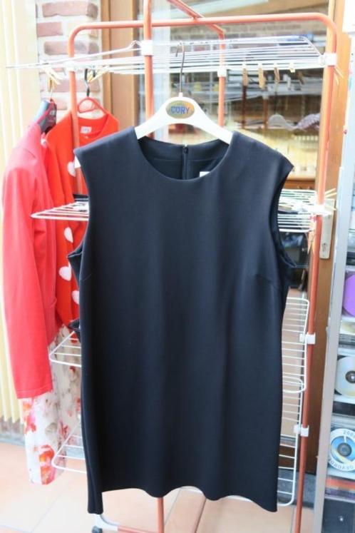 Kleedje nieuw zwart Gigue mt 44, Kleding | Dames, Jurken, Nieuw, Maat 42/44 (L), Zwart, Boven de knie, Ophalen of Verzenden