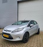 Ford Fiesta 1.25 Limited Navigatie, Park-Sens Nw APK, Auto's, Ford, Voorwielaandrijving, Euro 5, Stof, Gebruikt