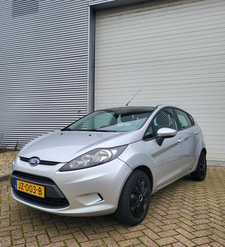 Ford Fiesta 1.25 Limited Navigatie, Park-Sens Nw APK, Auto's, Ford, Bedrijf, Te koop, Fiësta, ABS, Airbags, Airconditioning, Bluetooth