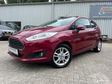 Ford Fiesta 1.0 Titanium/ bluetooth / 6 /12 MAANDEN GARANTIE beschikbaar voor biedingen