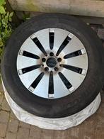 17 inch velgen/banden mercedes, Auto-onderdelen, Banden en Velgen, 17 inch, Ophalen of Verzenden, Band(en), Zomerbanden