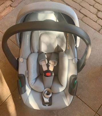 Autostoel blauw (Maxi Cosi) vanaf 0-1 jaar beschikbaar voor biedingen