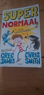 Super normaal 2 en de Super schurken, Ophalen of Verzenden, Zo goed als nieuw, Greg James Chris smith