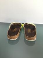 GRATIS VERZENDEN | BIRKENSTOCK fluor gele slippers 36, Slippers, Verzenden, Geel, Zo goed als nieuw