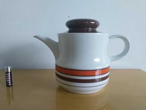 Vintage theepot van Bavaria Schumann Arzberg Germany, Huis en Inrichting, Keuken | Servies, Zo goed als nieuw, Overige typen, Effen