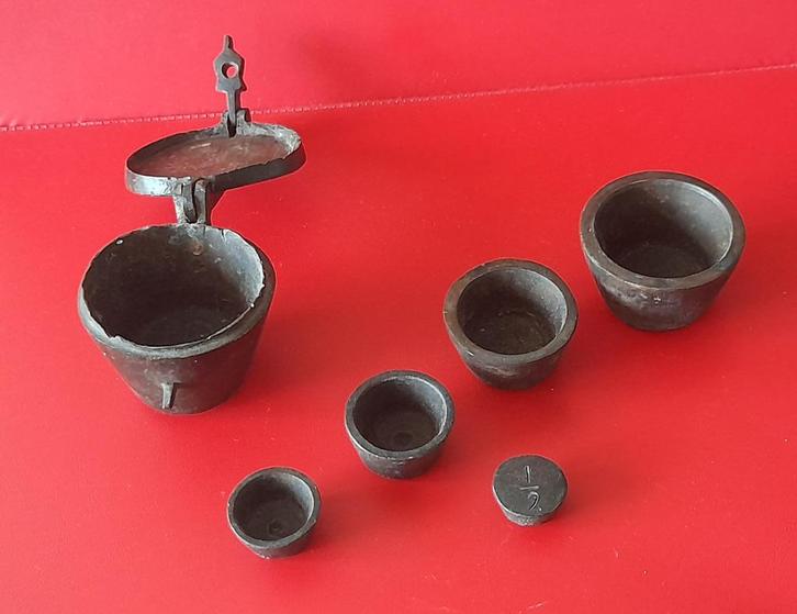 sluitgewicht pijlgewicht 4 bakjes/sluitstuk 452 gram (lot 6), Antiek en Kunst, Curiosa en Brocante, Ophalen of Verzenden