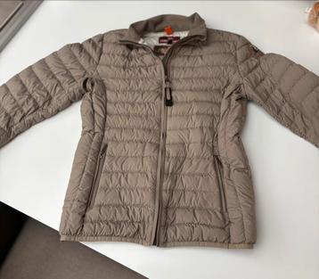 Parajumper Damesjas - Perfect voor het seizoen! beschikbaar voor biedingen