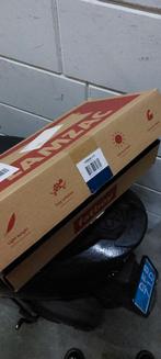 Lamzac, Ophalen, Nieuw, Blauw