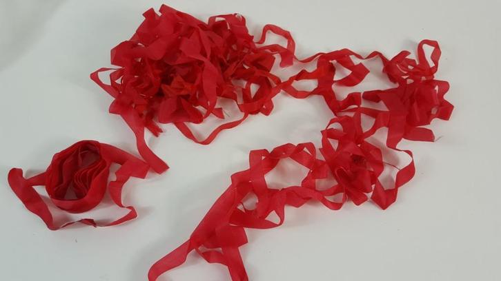 Kerstlinten rood, voor decoratie, kerstkaarten ophangen. W2, Diversen, Kerst, Gebruikt, Ophalen of Verzenden