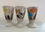Vintage Keramiek Bekers op Voet - Bloemenmotief (Set van 3), Ophalen of Verzenden
