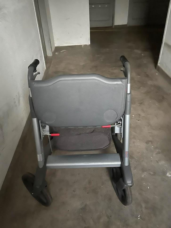 Rollator, Diversen, Rollators, Zo goed als nieuw, Lichtgewicht, Opvouwbaar, Ophalen of Verzenden