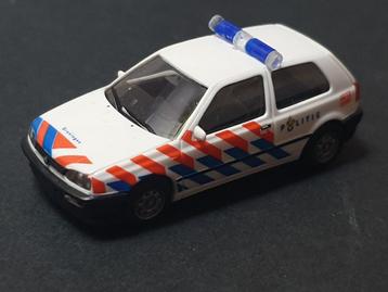 1:87 Volkswagen VW Golf 3 Politie Groningen  € 8 beschikbaar voor biedingen