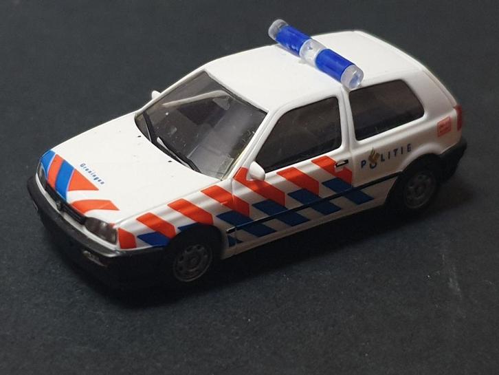 1:87 Volkswagen VW Golf 3 Politie Groningen  € 8, Hobby en Vrije tijd, Modelauto's | 1:87, Zo goed als nieuw, Auto, Herpa, Verzenden